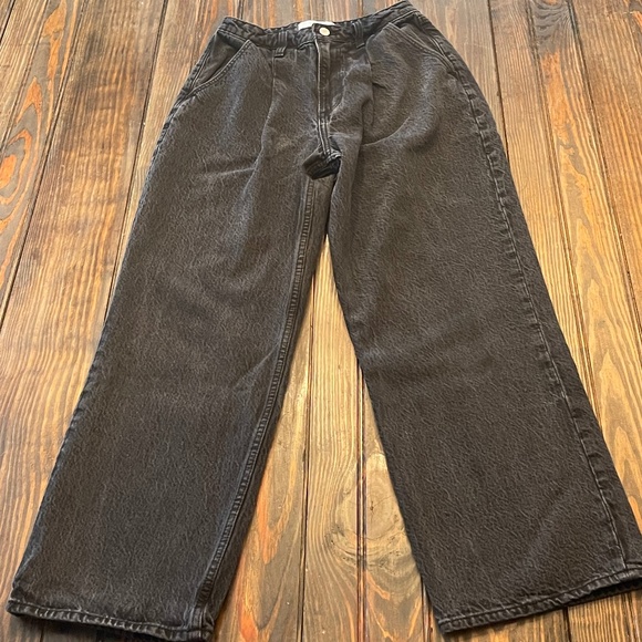 Abercrombie & Fitch The Loose High Rise Washed Black Jeans - Size 26S / 2S Curve - Picture 8 of 10